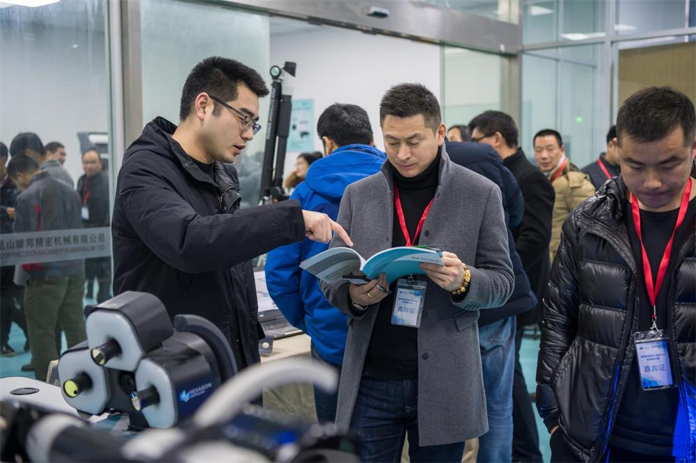 藍(lán)光之旅,完美收官;精彩瞬間,與您分享(圖3) 藍(lán)光之旅,完美收官;精彩瞬間,與您分享(圖3)